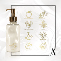 Essential Purifying Milk Cleanser Infused with Phyto-Retinol & Vitamin C